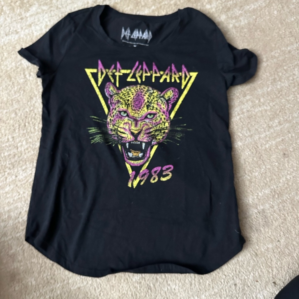 Def Leppard Shirt